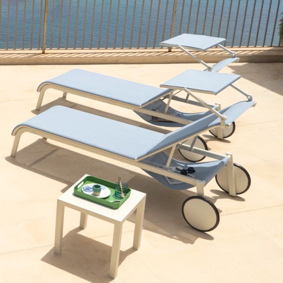 Outdoors Emu | Emu Tiki Lounger