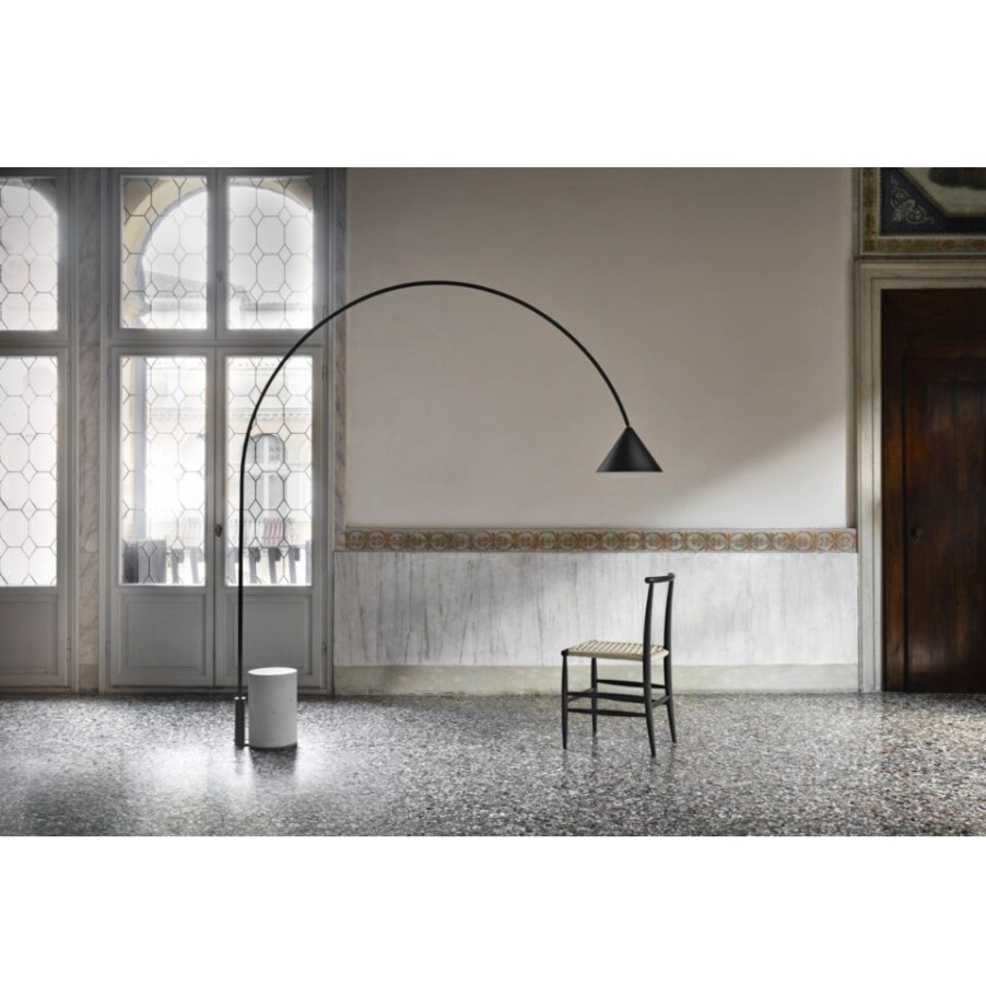 Lighting Miniforms Floor Lamps | Ozz Floor Lamp By Miniforms.