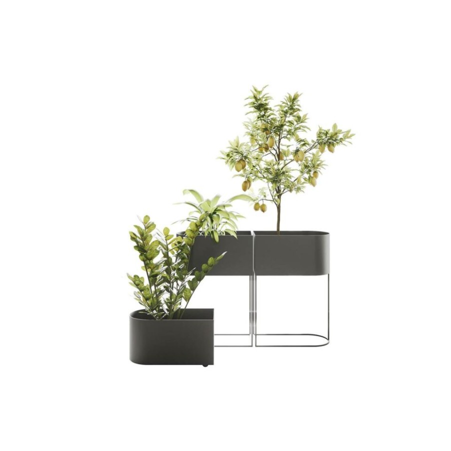 Complements Ronda Design | Wink Indoor Metal Planter, Ronda Design.