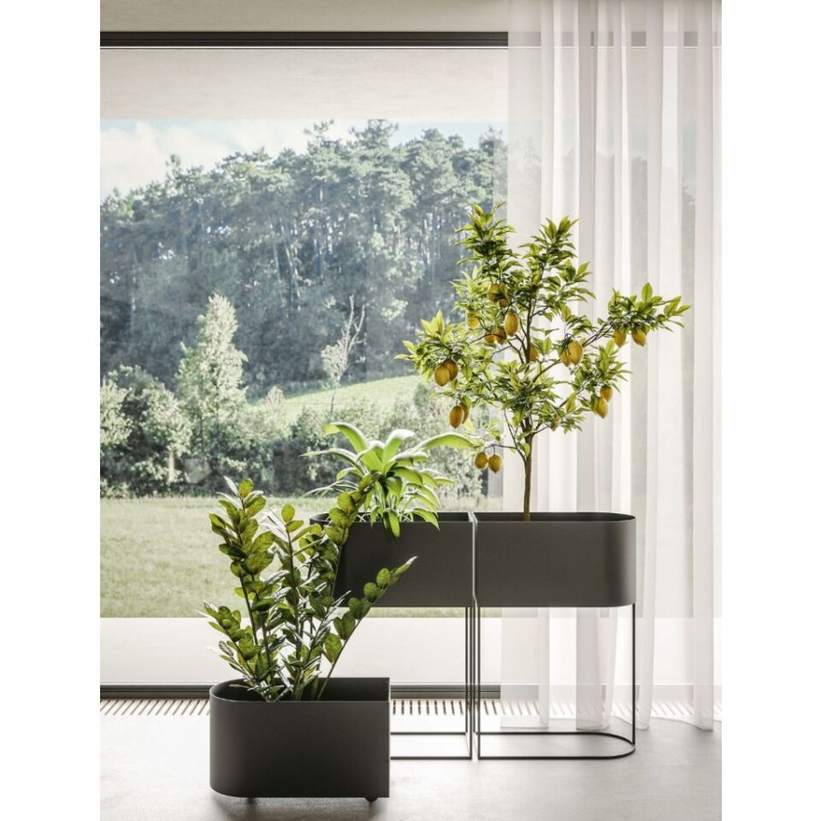 Complements Ronda Design | Wink Indoor Metal Planter, Ronda Design.