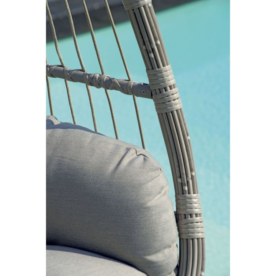 Outdoors Moia | Hanging Armchair By Greenwood