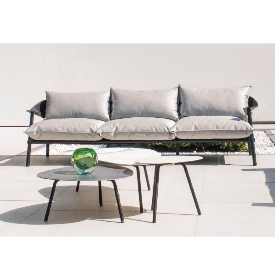 Outdoors Emu | Small Terramare Low Coffee Tables By Emu, In Aluminum And Stoneware.